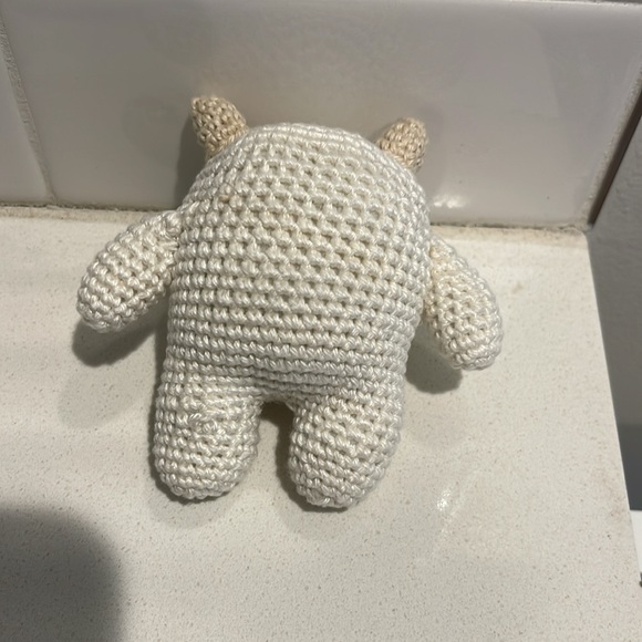 Handcrafted Yeti Figure Doll Holiday Christmas Decor Amigurui Crochet Winter - Picture 7 of 8